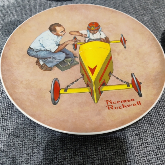 Norman Rockwell Vintage SoapBox Derby Collectors Plate - Picture 2 of 6